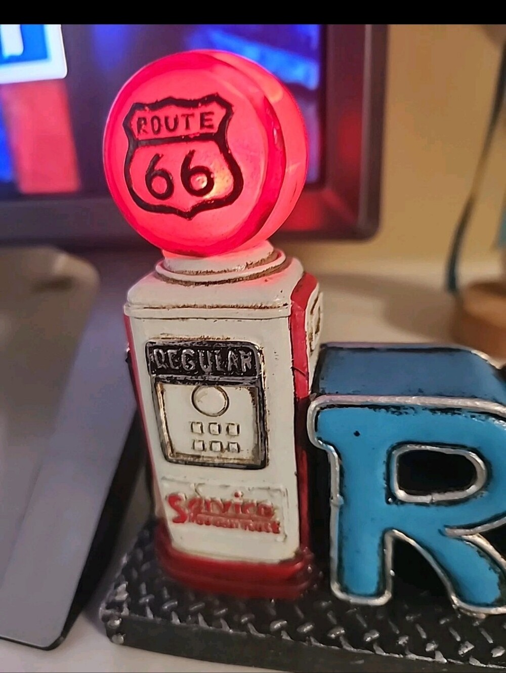 Route 66 Vintage Look Gas Pump And Light Up  Sign With Batteries Included.